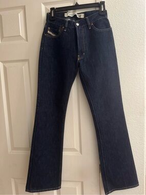 NWOT Diesel industry Dark wash Blue Jeans size 27 women’s